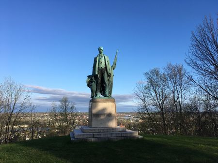 Oakwood Cemetery 3