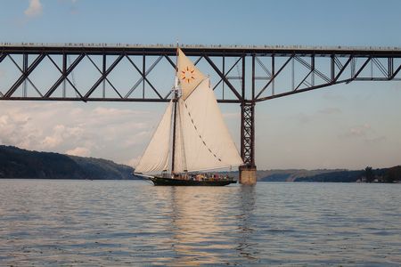 Hudson River Sloop Clearwater  4